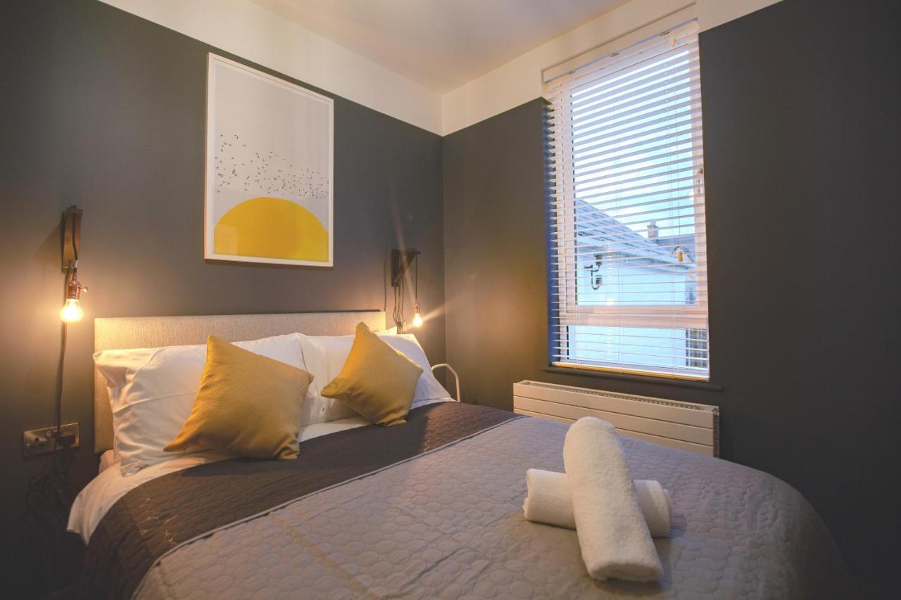 Yellow Hive Boutique Stay Apt 2 ベルファスト エクステリア 写真